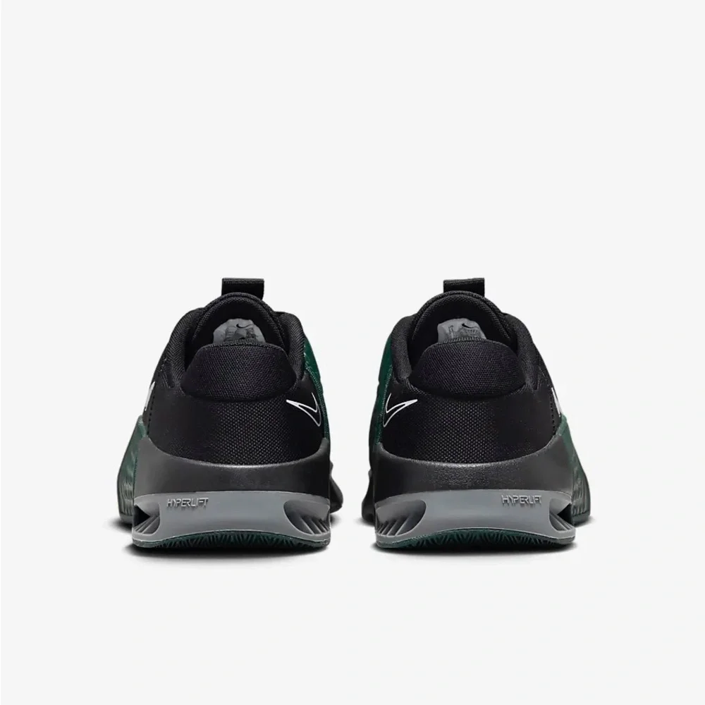 Nike Men's Black and Green Metcon 9 shoes